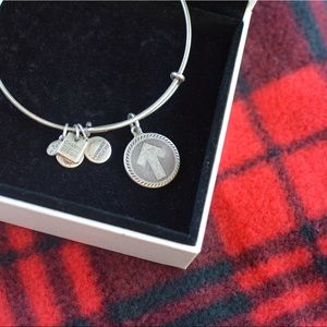 ⛔️SOLD⛔️ Alex & Ani- “Stand Up to Cancer”